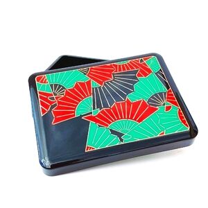 SHISEIDO VINTAGE LACQUERED BOX 1960s gift jewelry trinket black red green fans
